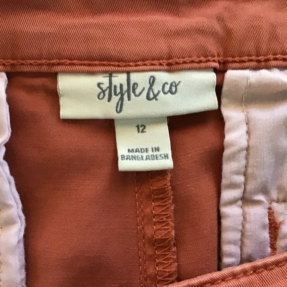 Perfectly matched outfit pants size 12, top size XL - Picture 5 of 7